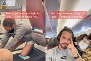Filmó a una pasajera en una llamativa pose en pleno avión y se hizo viral