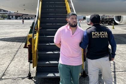 Un juez ordenó sus expulsiones en abril