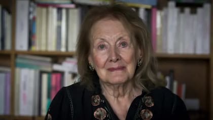 Un libro sobre su romance con un diplomático soviético conmovió a muchos lectores