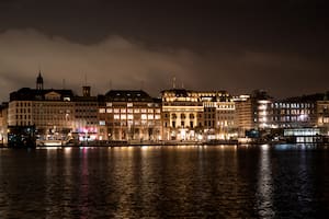 Un lobo muerde a una mujer en una zona comercial de Hamburgo, la segunda ciudad más grande de Aleman
