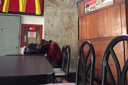 Un local de MacDonalds en Caracas