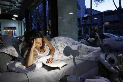 Un local en Medrano y Sarmiento une lo útil a lo agradable: el reposo y la lectura