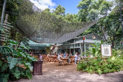 Un lugar para almorzar o tomar un trago en un entorno único