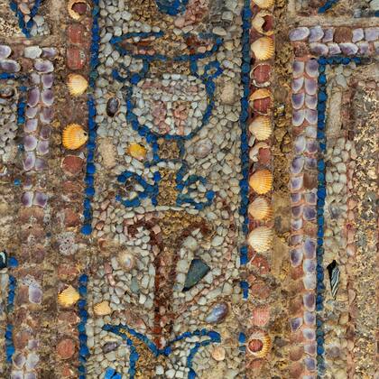 Un lujoso mosaico cautivó a los investigadores que ingresaron al interior del domus