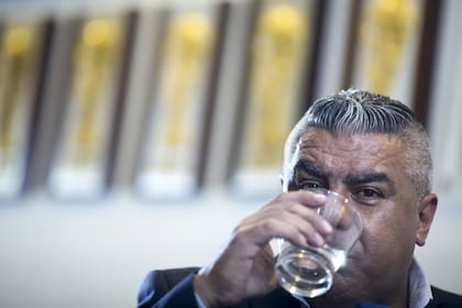 Un mal trago en el fútbol argentino para el presidente de AFA, Claudio "Chiqui" Tapia.
