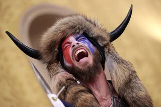 La supremacía blanca debe ser erradicada por el gobierno de Biden