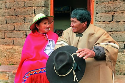 Un matrimonio pionero: Gabriela Apaza y David Zapana reciben en Santa Ana a los turistas en el hostal Portal de las Yungas