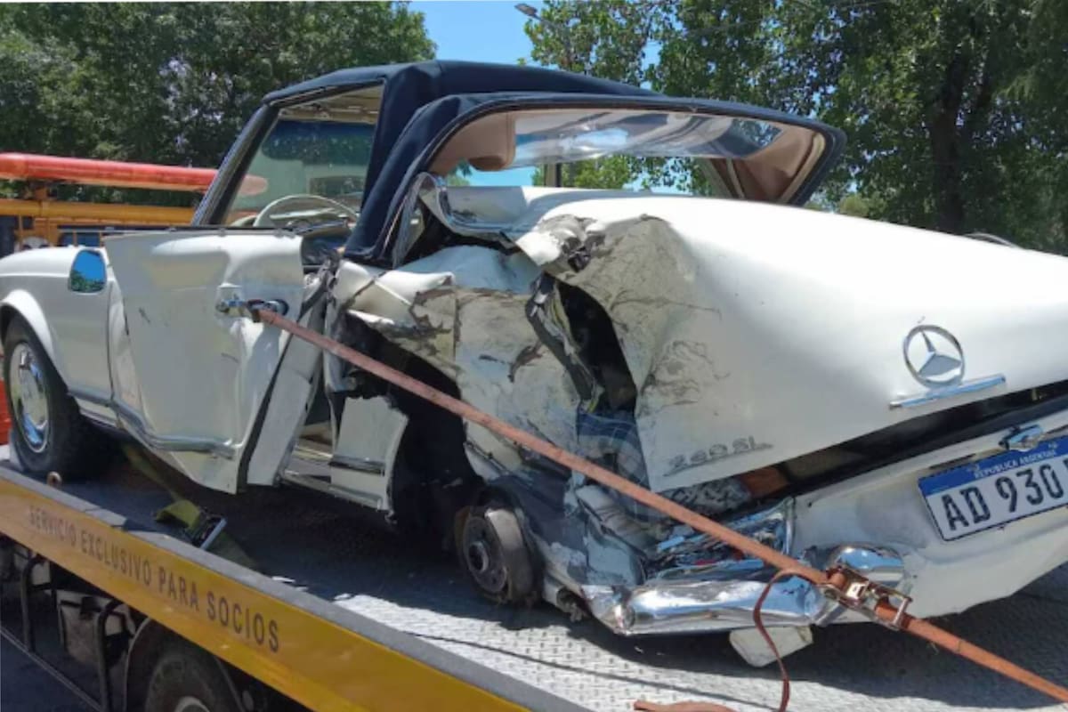 Ele saiu da oficina com um carro avaliado em R$ 180 mil, ficou na Panamericana e foi atingido por um acidente.