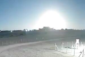 Un meteorito iluminó el cielo en la noche del sábado, siendo visible en gran parte de Uruguay -principalmente Punta del Este- y las costas del Río de La Plata