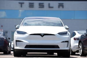 Tesla reduce la cifra de trabajadores temporales en su fábrica de Alemania