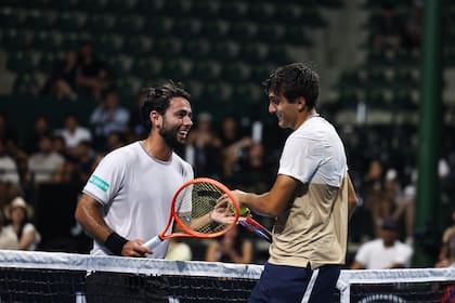 Un momento de distensión, con Genaro Olivieri y Román Burruchaga