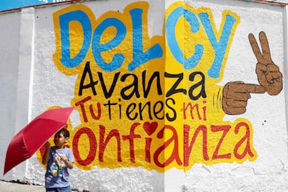 Un mural a favor de Delcy Rodríguez