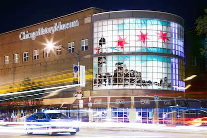 Un museo y centro de investigación sobre la historia de Chicago y de los Estados Unidos,