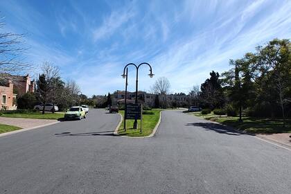 Un niño de 5 años murió atropellado por una vecina en Pacheco Golf Club