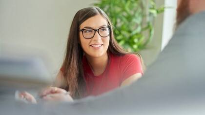 Un nombre considerado negativamente puede influir en cómo se desenvuelve una persona en la vida.