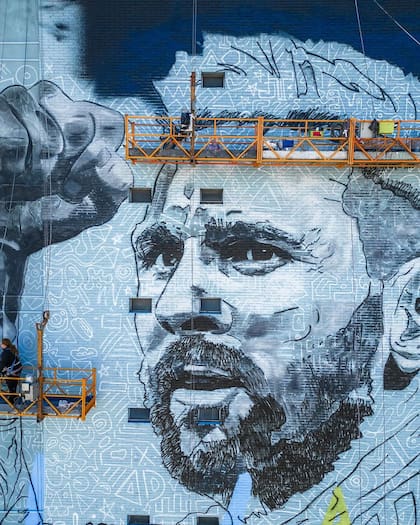 Un nuevo mural de Messi adorna Avenida 9 de Julio y Belgrano
