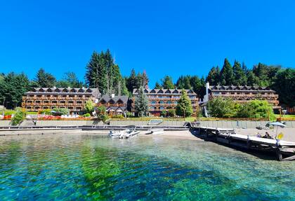 Para aquellos que buscan escapar de lo convencional y abrazar la libertad de explorar cuando lo deseen, poder elegir sus destinos, decidir cuándo viajar, y disfrutar de alojamientos de lujo en todo el país, WOW Club Vacacional es la comunidad ideal.