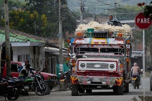Cómo funciona el nuevo pseudo-Estado de la guerrilla que complica la búsqueda de la paz en Colombia