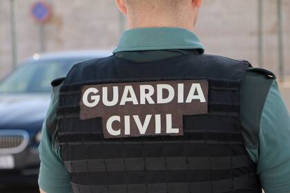 Un operativo conjunto incluyó a la Guardia Civil, la Policía Nacional y la Cruz Roja