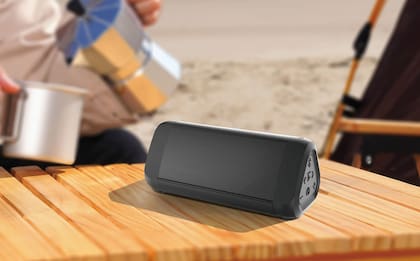 Un parlante Angle 3 Ultra de Oontz