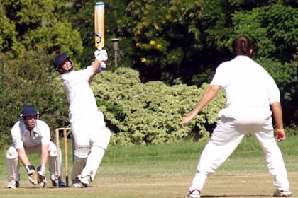 Un partido de cricket en el Hurlingham Club