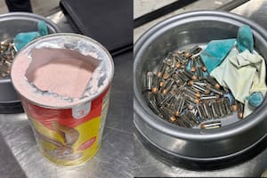 Un pasajero cubano fue detenido en el Aeropuerto Internacional de Miami por transportar 65 balas dentro de un envase sabor frutilla