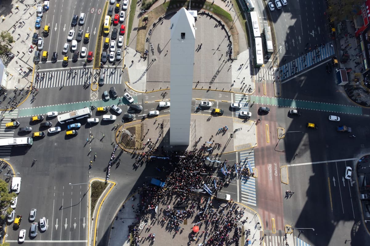 Os piquetes foram reduzidos em 52,7% – motivos e números reais do fenômeno visível nas ruas. Os piquetes foram reduzidos em 52,7% – motivos e números reais do fenômeno visível nas ruas.