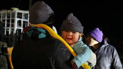 Un periodista se puso a llorar al aire mientras hablaba del dolor de los nenes en Siria