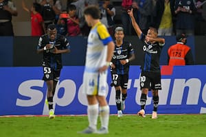 Un pie elevado innecesariamente por Pol Fernández derivó en la única acción que venció las manos de Jeremías Ledesma: el penal de Júnior Sornoza fue el primer gol recibido por Rosario Central en su zona y terminó en el segundo lugar.