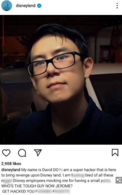 Un pirata informático violentó las redes sociales del Disneyland de California y escribió mensajes ofensivos (Crédito: Captura de imagen/Twitter)
