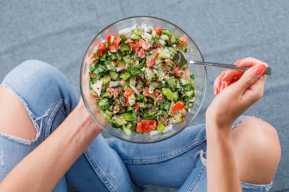 Un plato de ensalada, por ejemplo, contiene un sinfín de beneficios