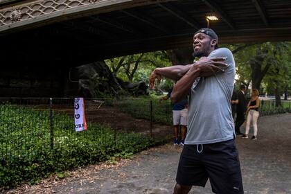 Un poco de elongación en el medio de la actividad