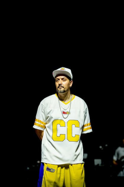 Un Poco de Ruido promete más de cuatro horas en vivo, invitados y una puesta pensada especialmente para formato estadio