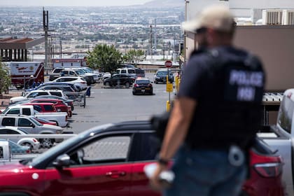 Un policía en el tiroteo de El Paso, Texas