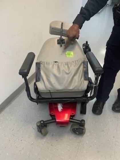 Un portavoz de la CBP reveló que la cantidad de droga escondida en la silla de ruedas está valuada a un millón de dólares