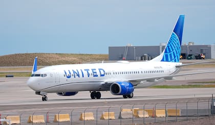 Un portavoz de United Airlines indicó que se llevará a cabo una “investigación exhaustiva” sobre lo ocurrido (AP Foto/David Zalubowski, Archivo)
