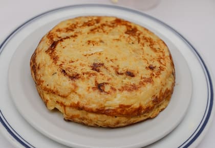 Un proceso detallado y cuidadoso con un corazón de provolone