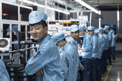 Un recorrido por el interior de la línea de producción de OnePlus, una rareza dentro de las tecnológicas chinas
