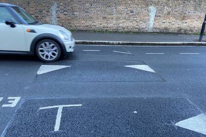 Un reductor para autos, pero no para ambulancias