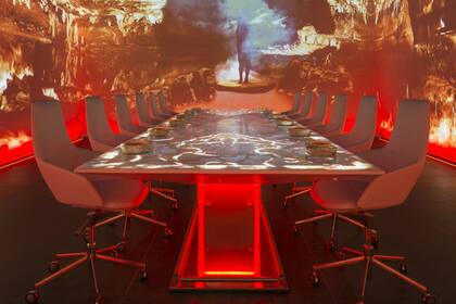 Un restaurante que ofrece un viaje de sensaciones alucinantes