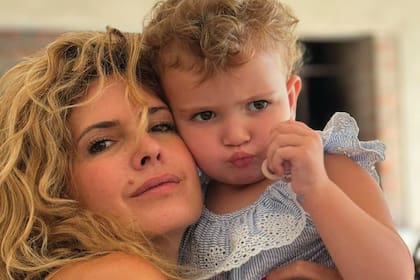 Un retrato con Julia, su hija menor.