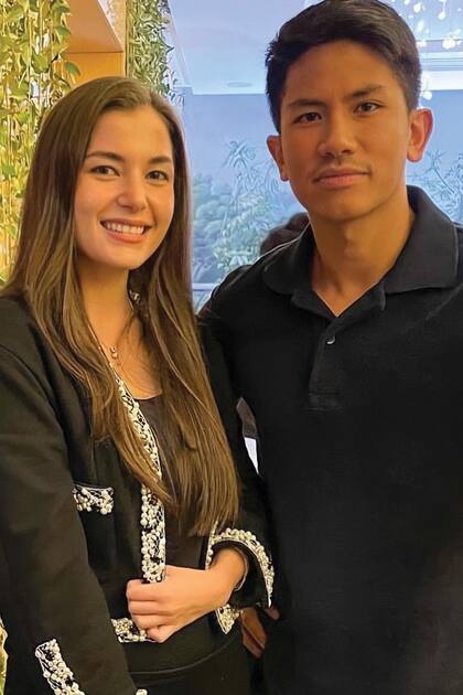 Un retrato junto a su novia, la aristócrata Anisha Isa Kalebic.