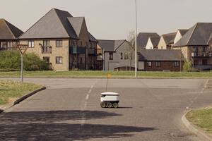 Milton Keynes: la ciudad vacía por la pandemia que fue tomada por robots