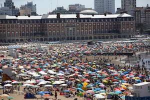 El feriado extralargo de Carnaval llegó a la costa con récords, pero también con un fantasma