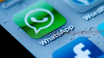 Un simple atajo permite que los usuarios podrán enviar imágenes sin compresión en WhatsApp mediante la opción de adjuntar archivos