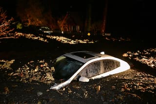 Un sistema de tormentas amenaza con más lluvias el día de Navidad en el saturado sur de California