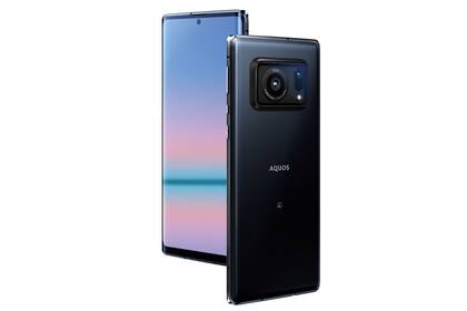 Un smartphone Sharp Aquos R6, con una única cámara trasera con sensor de 1 pulgadas y ópticas Leica