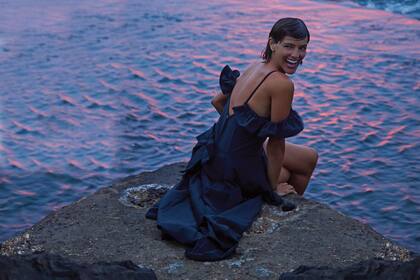 “¿Un sueño cumplido? Vivir lo cotidiano: estar en ni casa con mi familia, las siestas con mi perrita Liona, los mates y charlas con mamá y papá. Encontrarme con los resultados de mi propia huerta, ver los primeros tomates y las lechugas…”, confiesa Dignity.