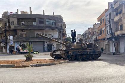 Un tanque abandonado en Homs