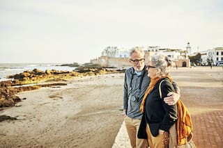 Amor a los 70: la generación plateada se anima a (re)vivir el romance